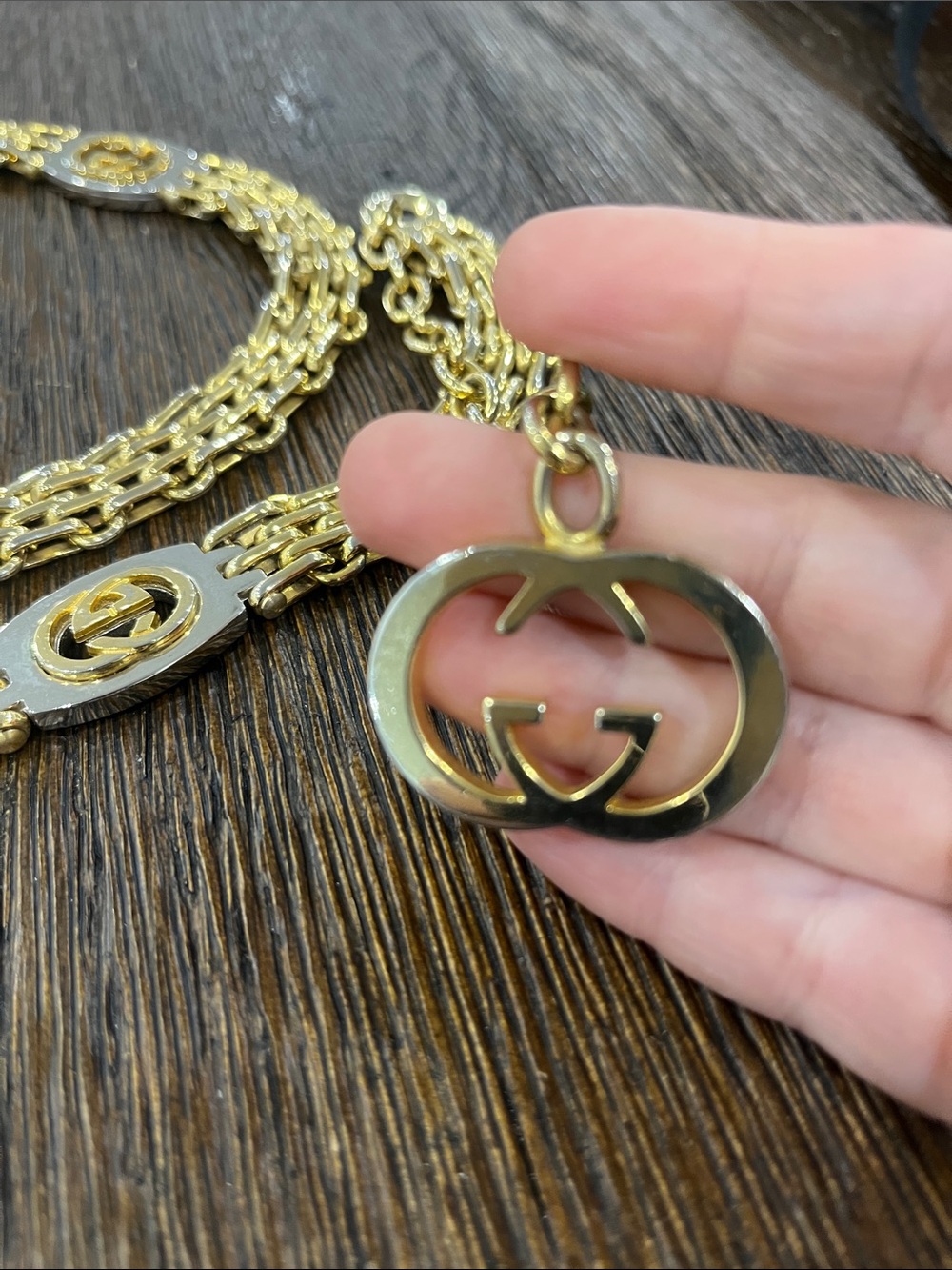 Gucci two tone gold and silver chain belt - Picture 2 of 7